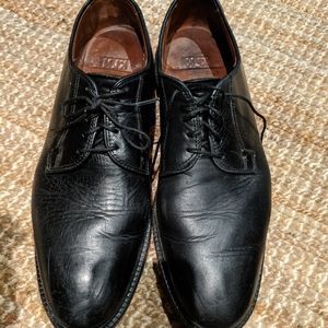Black hills Allen Edmonds size 11.5